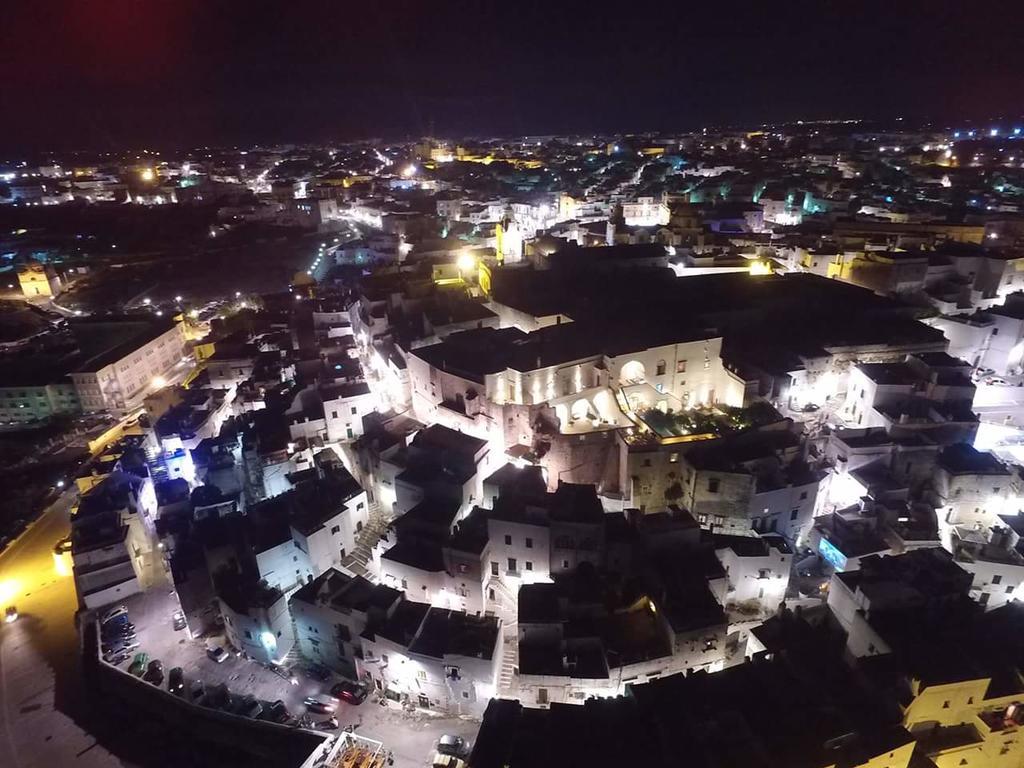 Апартаменты 30 Metri Quadri Остуни Экстерьер фото